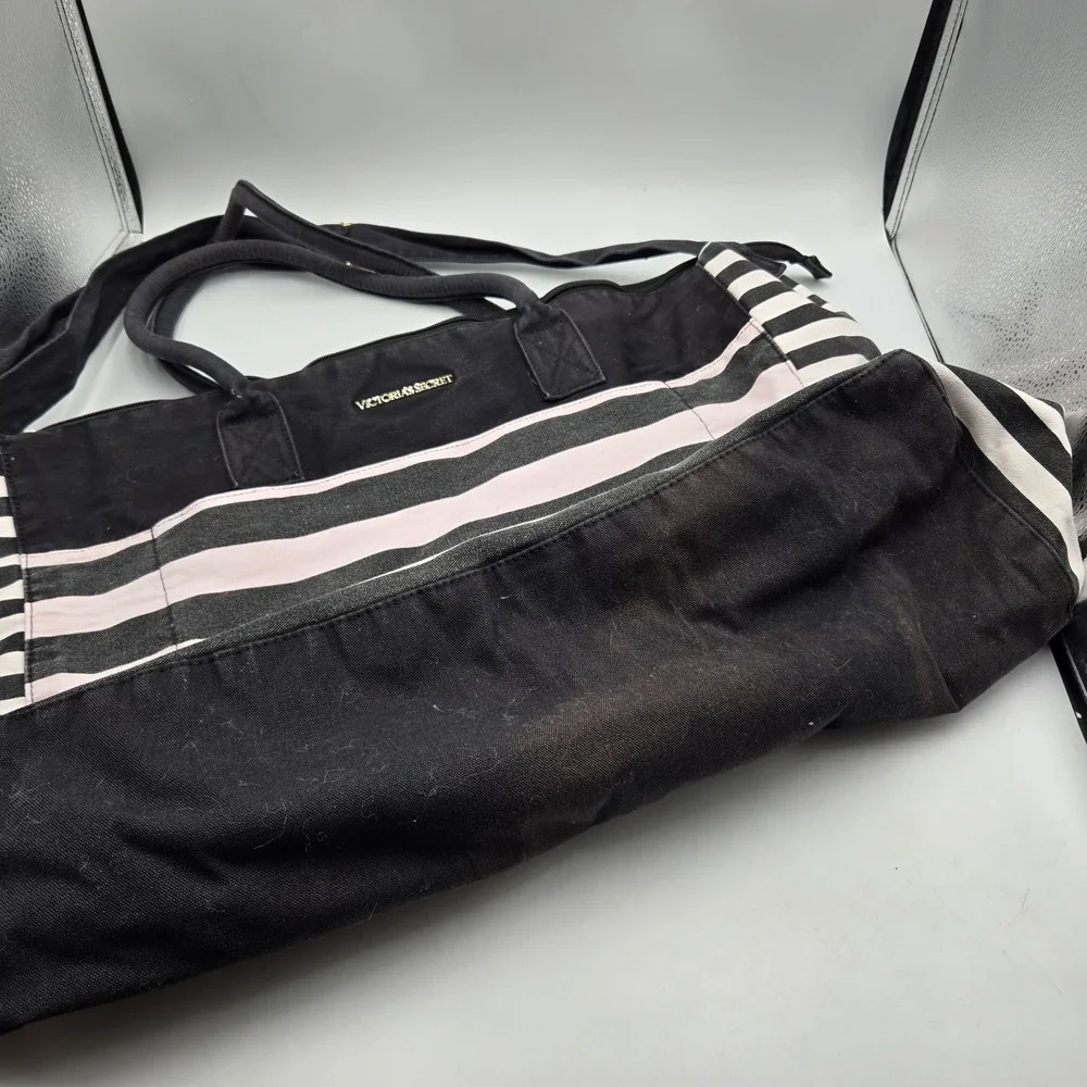 Victoria's Secret Black Pink Stripe Weekender Travel Duffel Bag Shoulder Strap